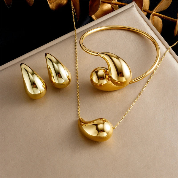 Droplet Shape Necklace Bracelet Earring Set